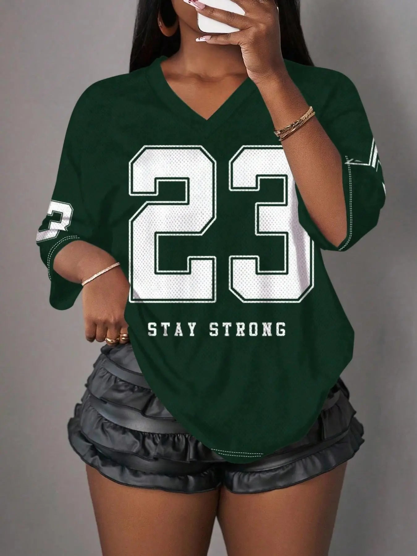 Stay Strong Retro Mesh Breathable Sports Jersey – Women's Athleisure & Activewear V-Neck Tee