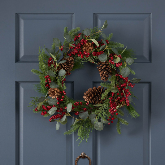 22" BERRY/EUCALYPTUS/PINECONE WREATH