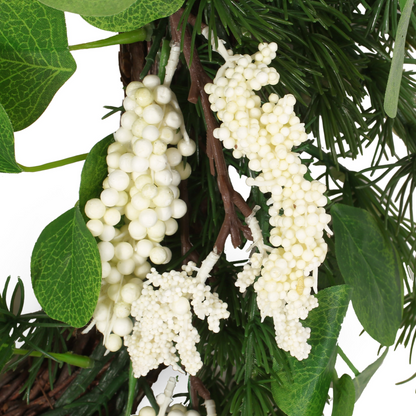 25.5" LEAVES/BERRY WREATH