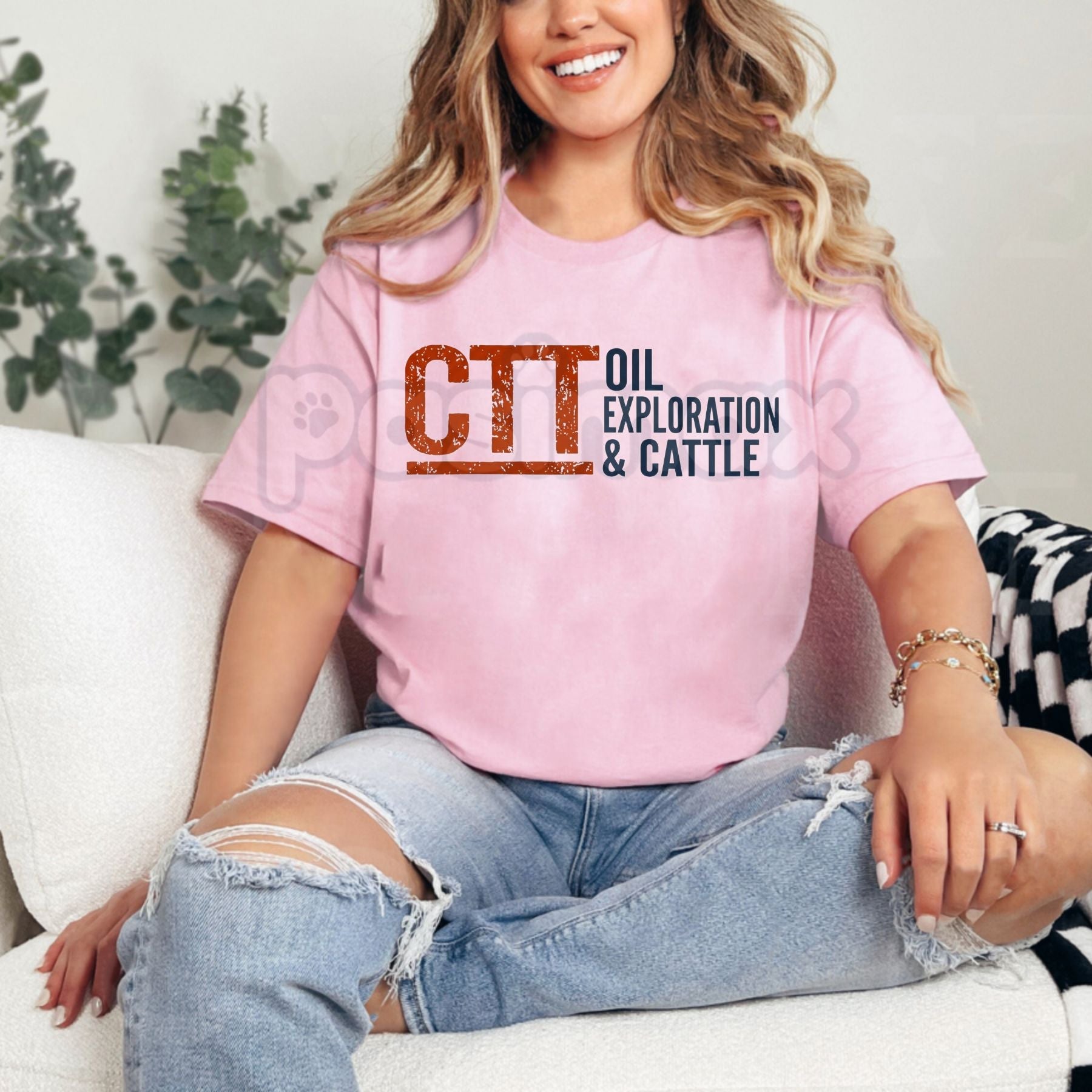 CTT Oil Exploration & Cattle Design T-Shirt - Rugged Oilfield & Ranching Graphic Tee, Industrial Cattleman Heritage Shirt, Premium Heavyweight Unisex Workwear Top, Oil Rig & Livestock Farming Gift, Vintage Western Industry Apparel