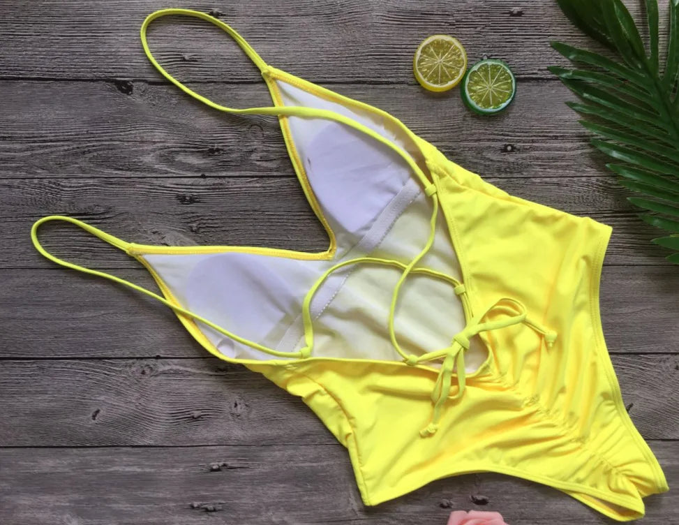 2026 V Neck Scrunch Butt Female Swimwear One Piece Swimsuit Women Backless Monokini Sexy High cut Bathing Suit Swim Bodysuit