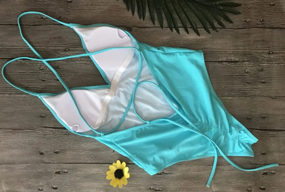 2026 V Neck Scrunch Butt Female Swimwear One Piece Swimsuit Women Backless Monokini Sexy High cut Bathing Suit Swim Bodysuit