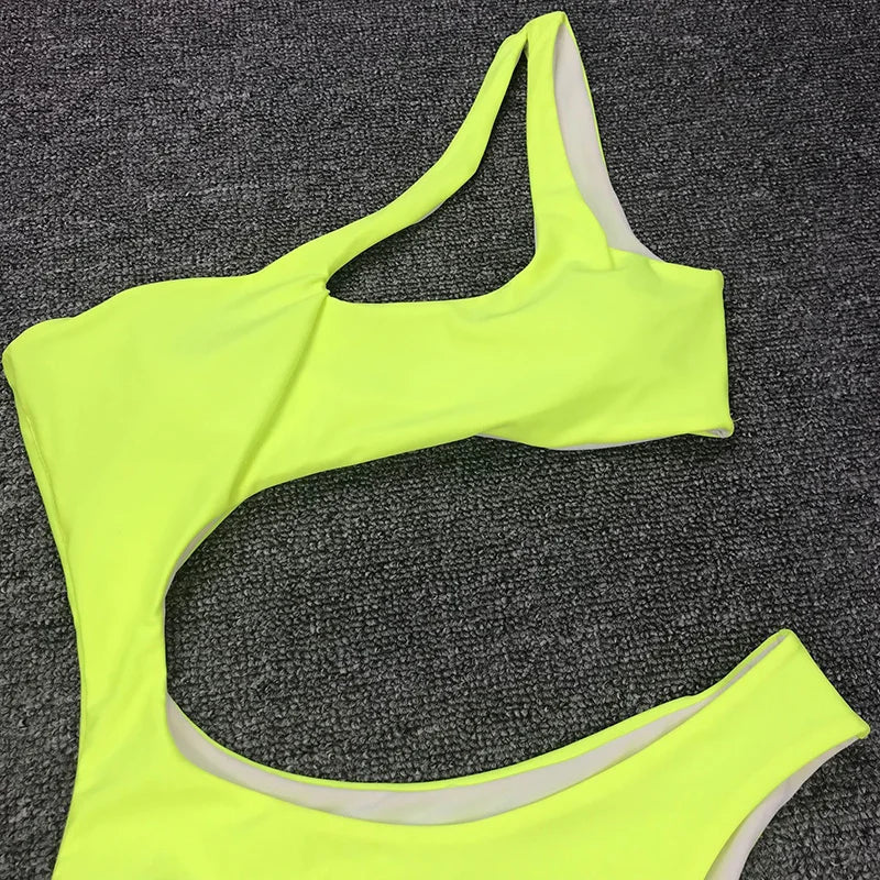 2025 Sexy One shoulder Female Swimwear One piece swimsuit Women Monokini Bather Trikini High cut Out Bathing suit Swim Bodysuit