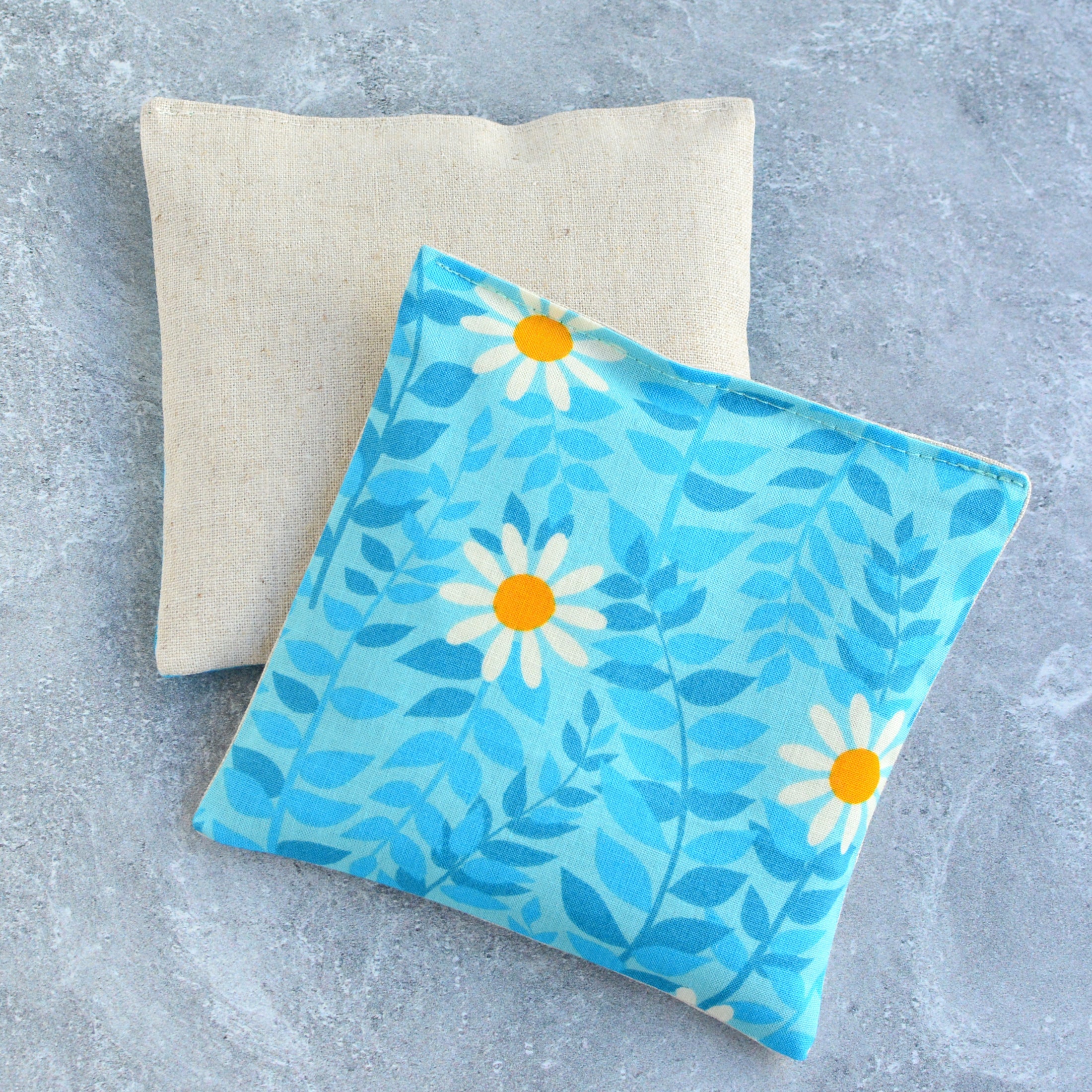 Flowerland Daisy Turquoise Cotton Lavender Sachet Bundle