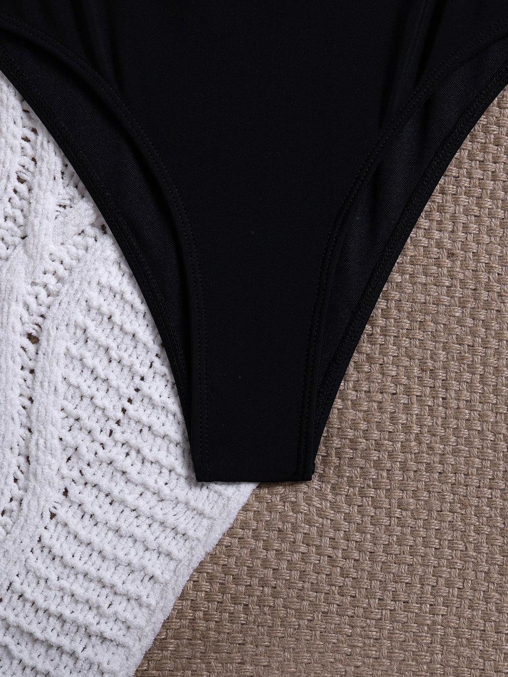 S - XL Tummy Cut Out Women Swimwear One Piece Swimsuit Female High Cut Monokini Metal Rings Bather Bathing Suit Swim Beachwear