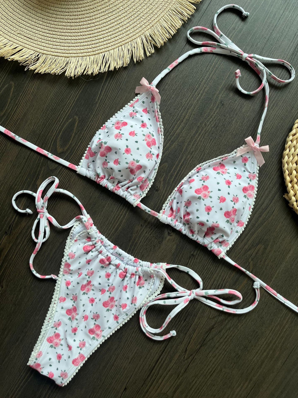 2025 Floral Printed Halter Bikini Female Swimsuit Women Swimwear Two-pieces Bikini set Strappy Bow Bather Bathing Suit Swim Lady