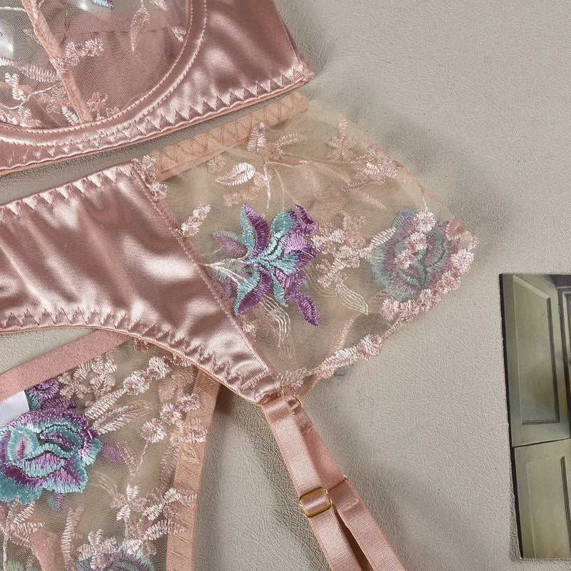 Toucheart 4-Piece Set Sexy Lingerie Set Embroidery Patchwork Mesh See-Through Exotic Underwear Women Garter Belt Underwear Suit