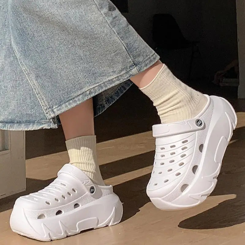 Thick Sole Fashion Clogs For Women Summer Platform Shoes Soft EVA Girls Indoor Street Slippers Female  Leisure Wedges Sandals