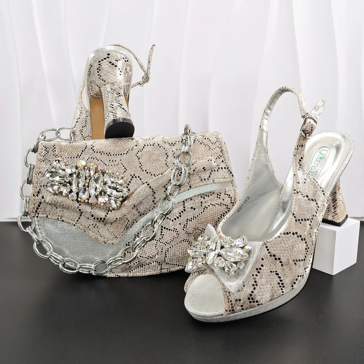 Doershow Lastest Italian Design Fashion Style Ladies Shoes with Matching Bag Set 2026 Nigerian Shoes and Bag Set!  HG1-1