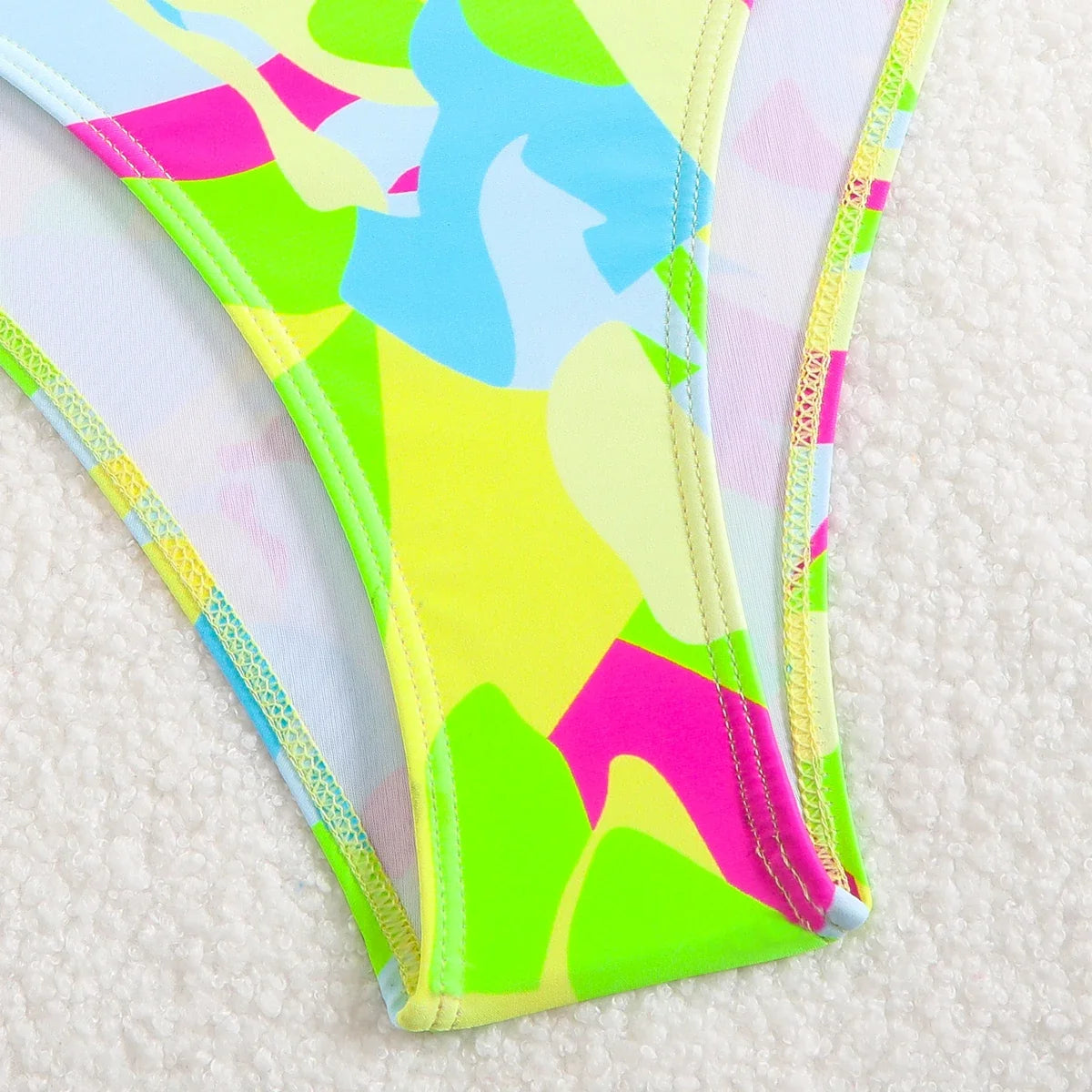 2026 Long Sleeves Swimsuit One Piece Backless Printed Swimwear Women Bathers Bathing Swimming Swim Suit Padded Beachwear Summer