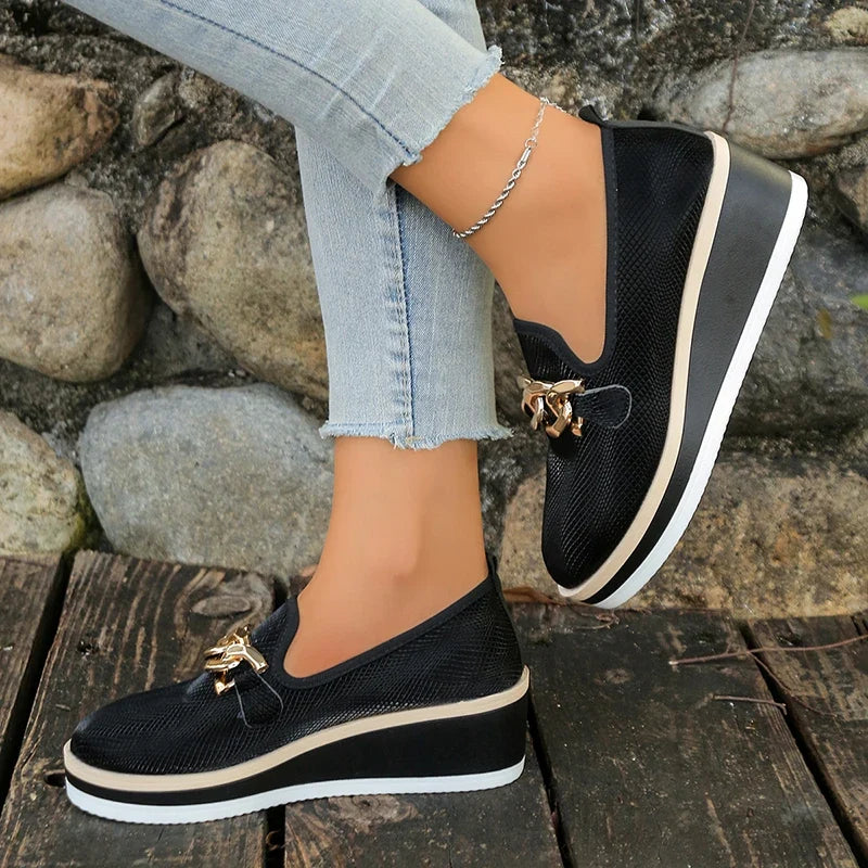 Fashion Metal Chain Wedge Heeled Loafers Women 2026 Slip On Platform Pu Leather Shoes Woman Non Slip Thick Sole Single Shoes