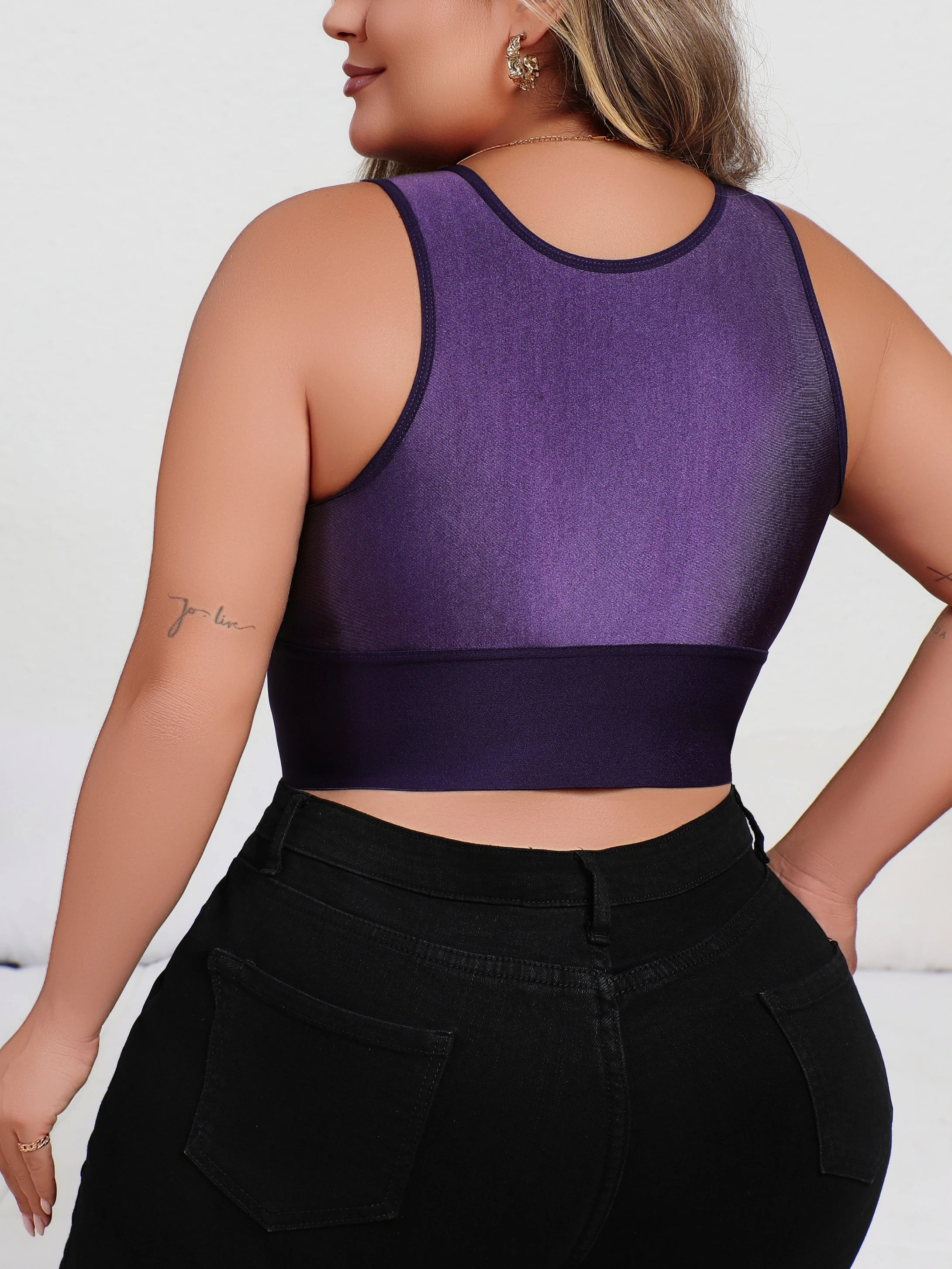 New Arrival Plus Size Sexy Purple Embroidered Lingerie, Plunge Push-up Bra with Front Zip