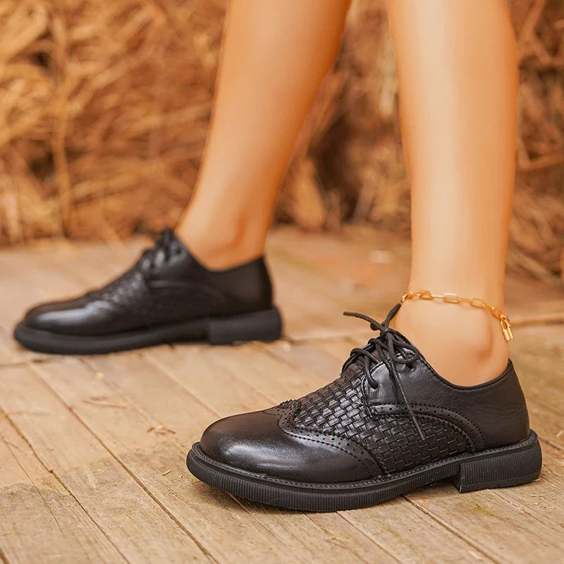 Fashion Woven Low Heel Pu Leather Shoes Women British Style Round Toe Lace Up Oxford Shoes Woman Plus Size 42 Breathable Flats