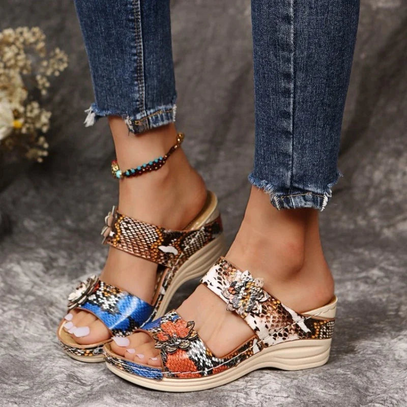 2026 Summer Women's Leopard Print Wedge Sandals Open Toe Slippers Plus Size 44 Comfortable Thick Sole