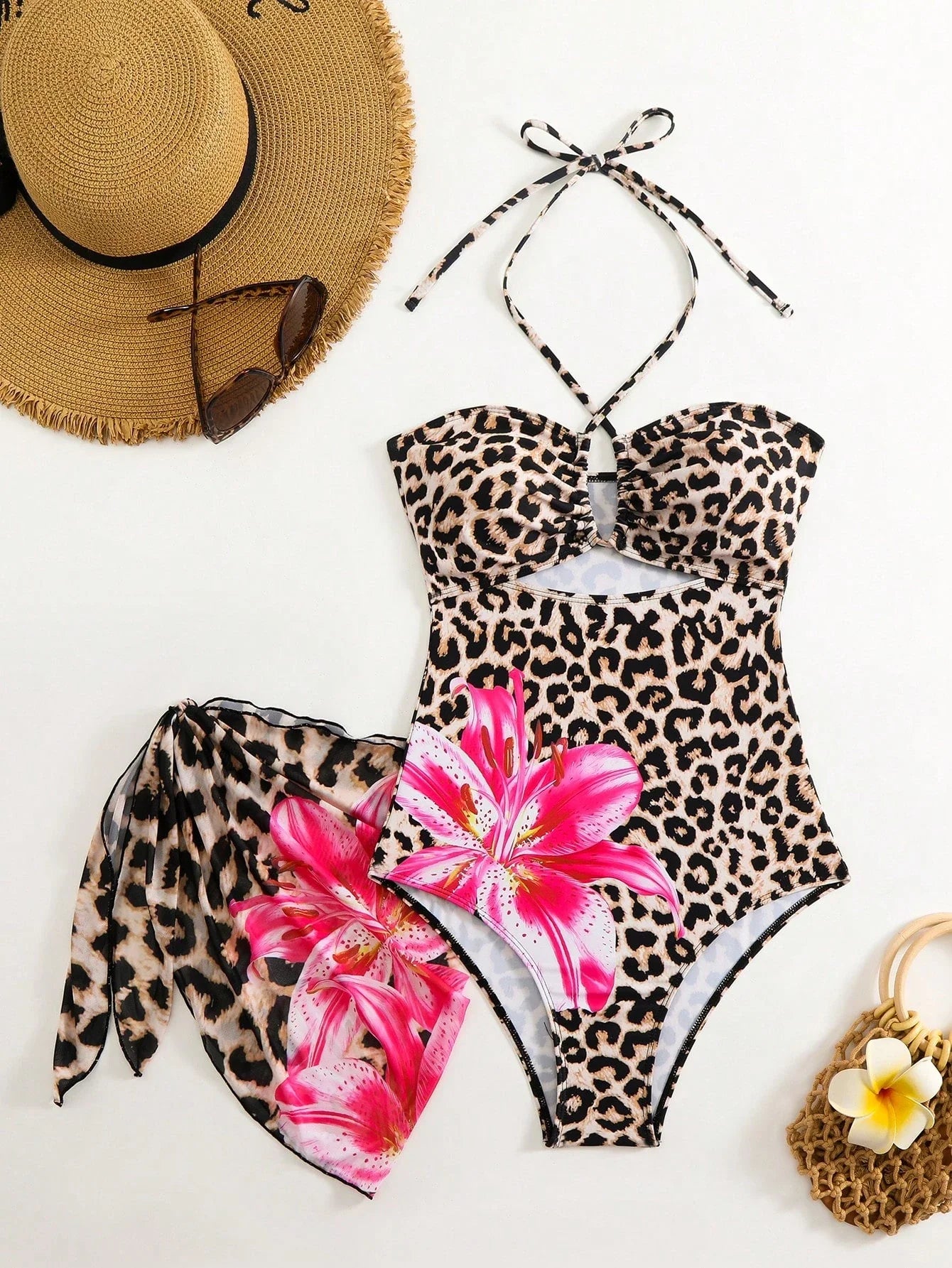 2026 Sexy Halter Swimsuit One Piece Hollow Swimwear Women Bathers Bathing Swimming Swim Suit Female Beachwear