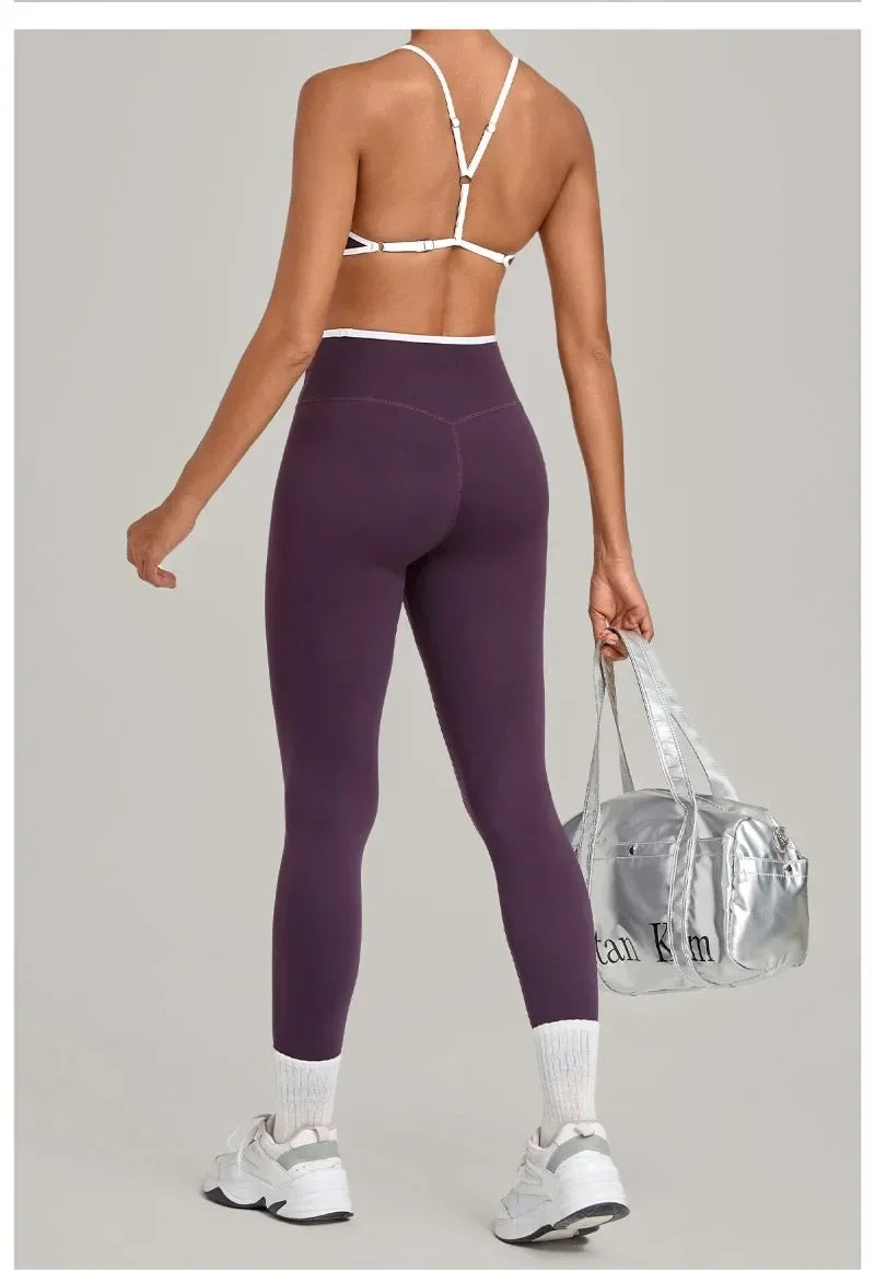 Women's Seamless Yoga Sets Sports Fitness Gym Sleeveless Vest Hip-lifting Slim Fit Pants Suits Running Training Workout Sets