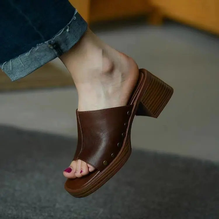 Women Beach Slippers Summer Thick Sole Anti Slip Retro Slippers Women High Heels Comfortable Shoes Zapatillas Mujer