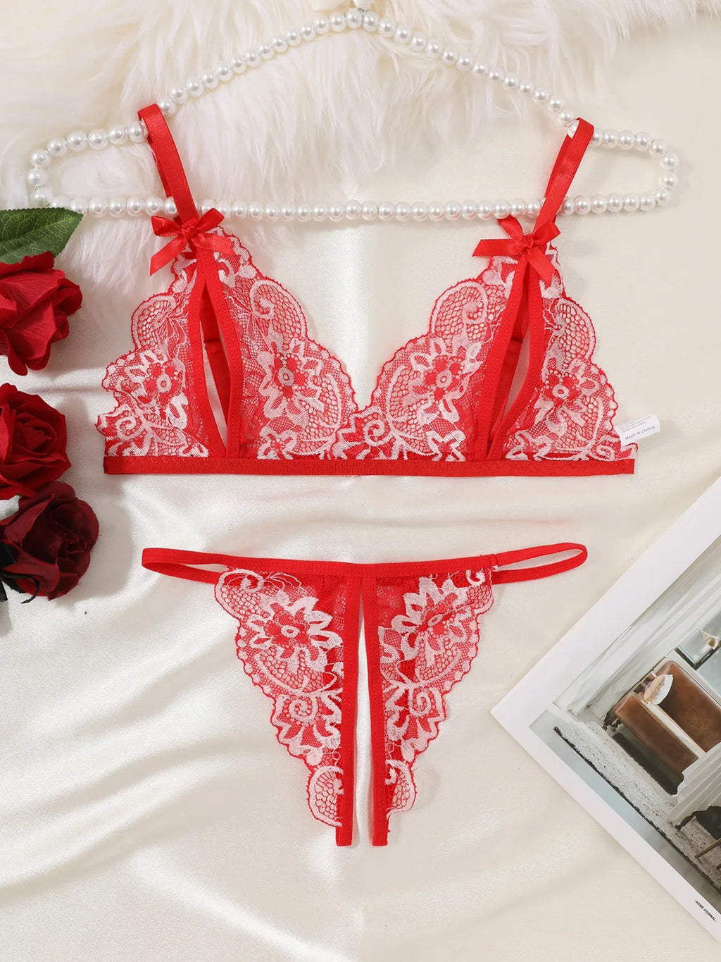 Floral Lace Sexy Lingerie Bow Open Split Cup Intimates Bra And Thongs Sets Crotchless Naughty Porn Sex Outfit Women's Underwear