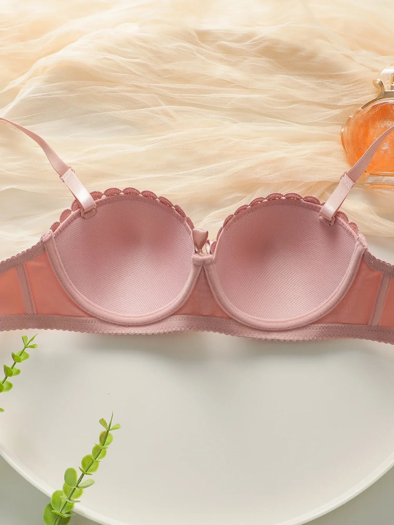 2-piece set of multi-color women underwear with steel rims gathered bra embroidered lace daily sweet braissere push up bra 1903