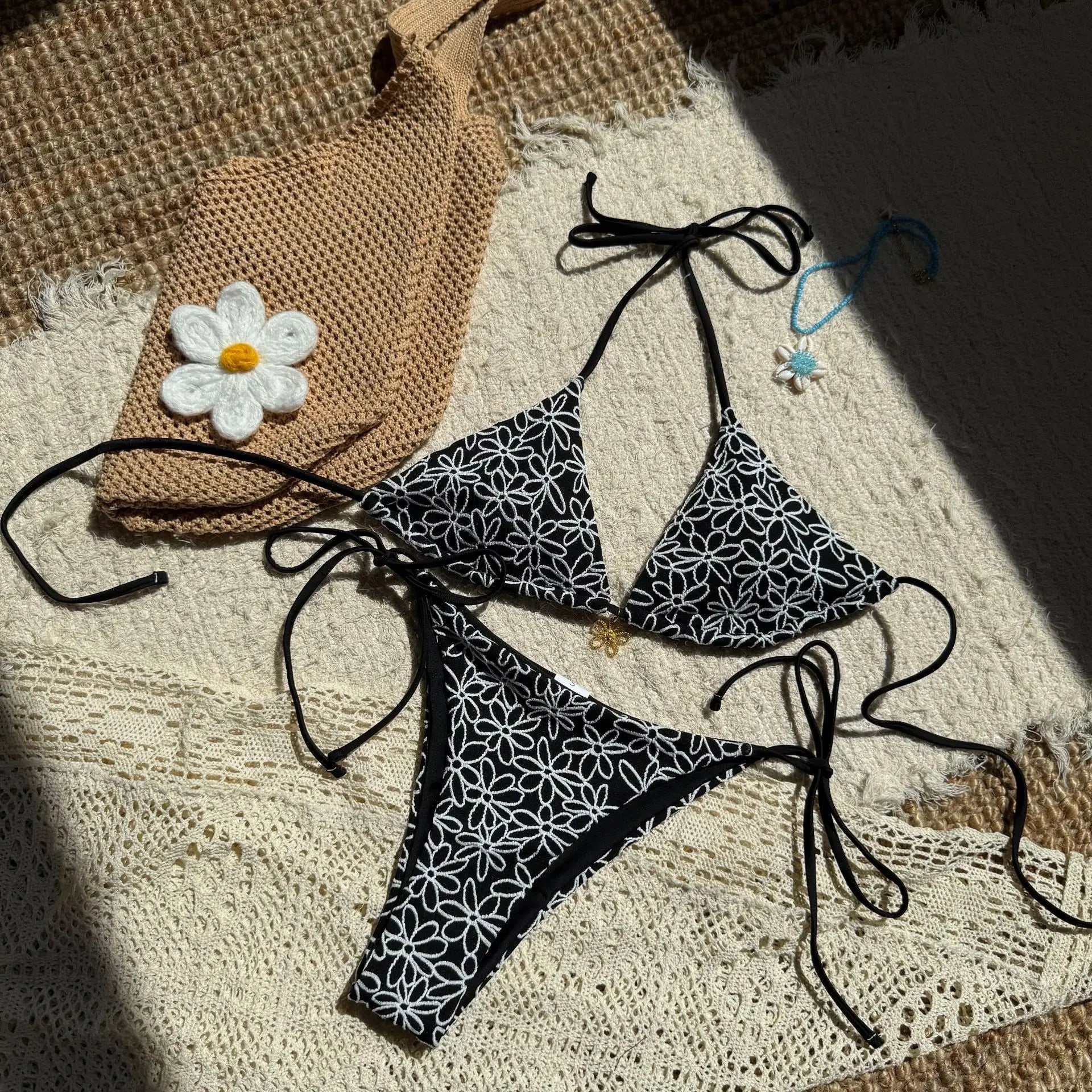 Sexy Mesh Flower Bikinis Sets Women Hot Pink Halter Push Up Bra Tie Side Swimsuit 2026 Beach Bathing Suit Holiday Micro Swimwear