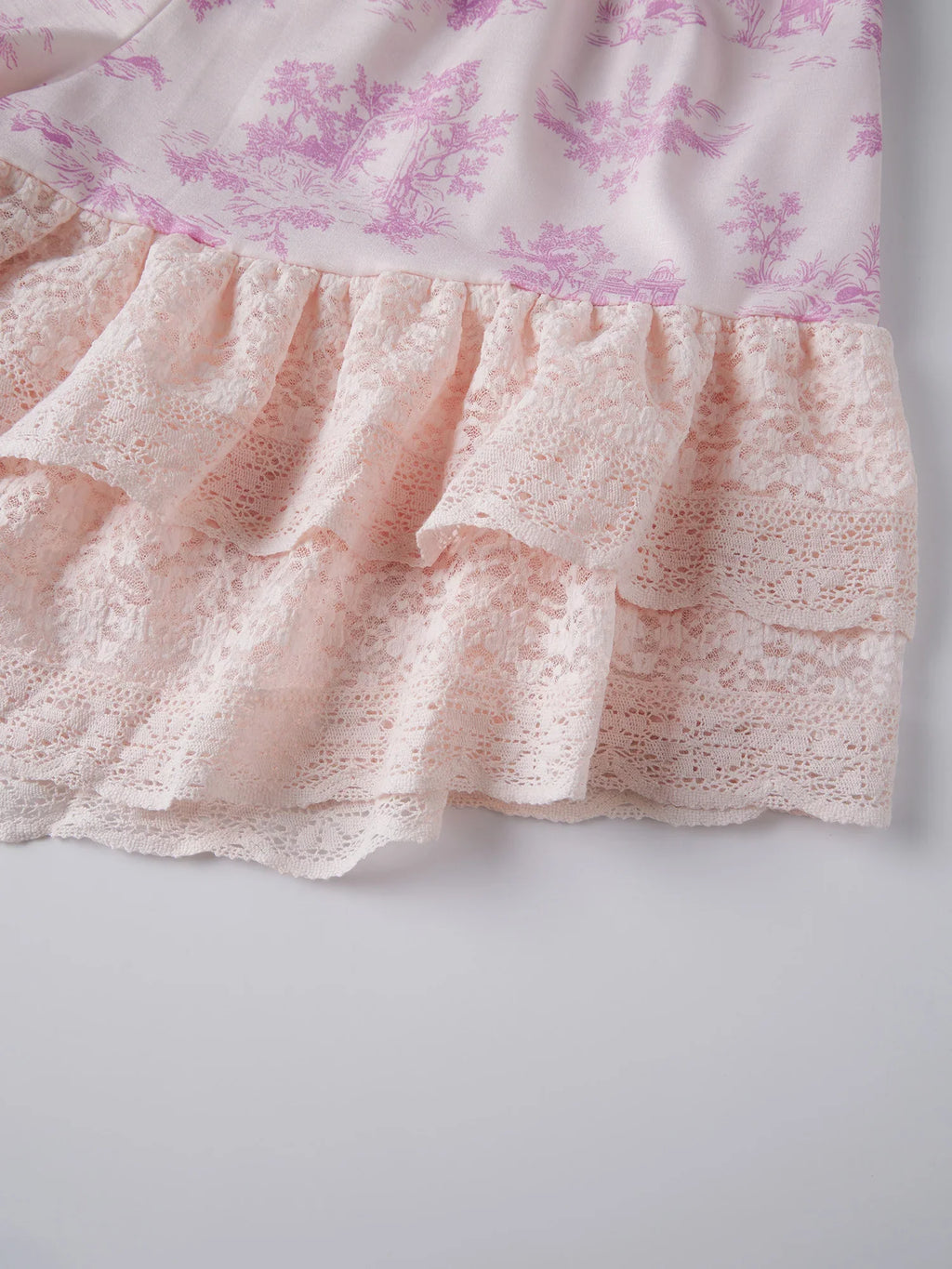 Women's Summer Bloomer Shorts Knee Length Floral Print Drawstring Elastic Waist Lace Trim Patchwork Casual Coquette Shorts