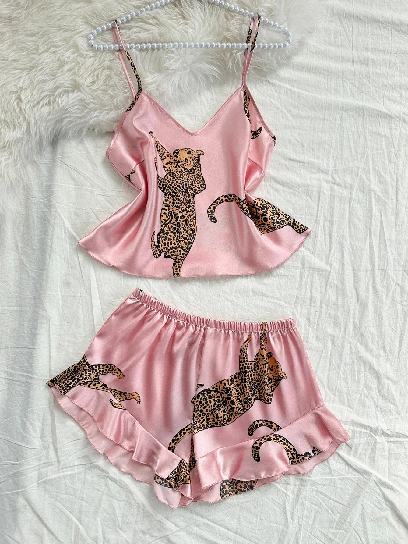 Summer 2-pieces Pink Leopard Printed Pajamas Set for Women Sexy Ice Silk Stain Sleepwear Casual Crop Tops and Shorts Lounge