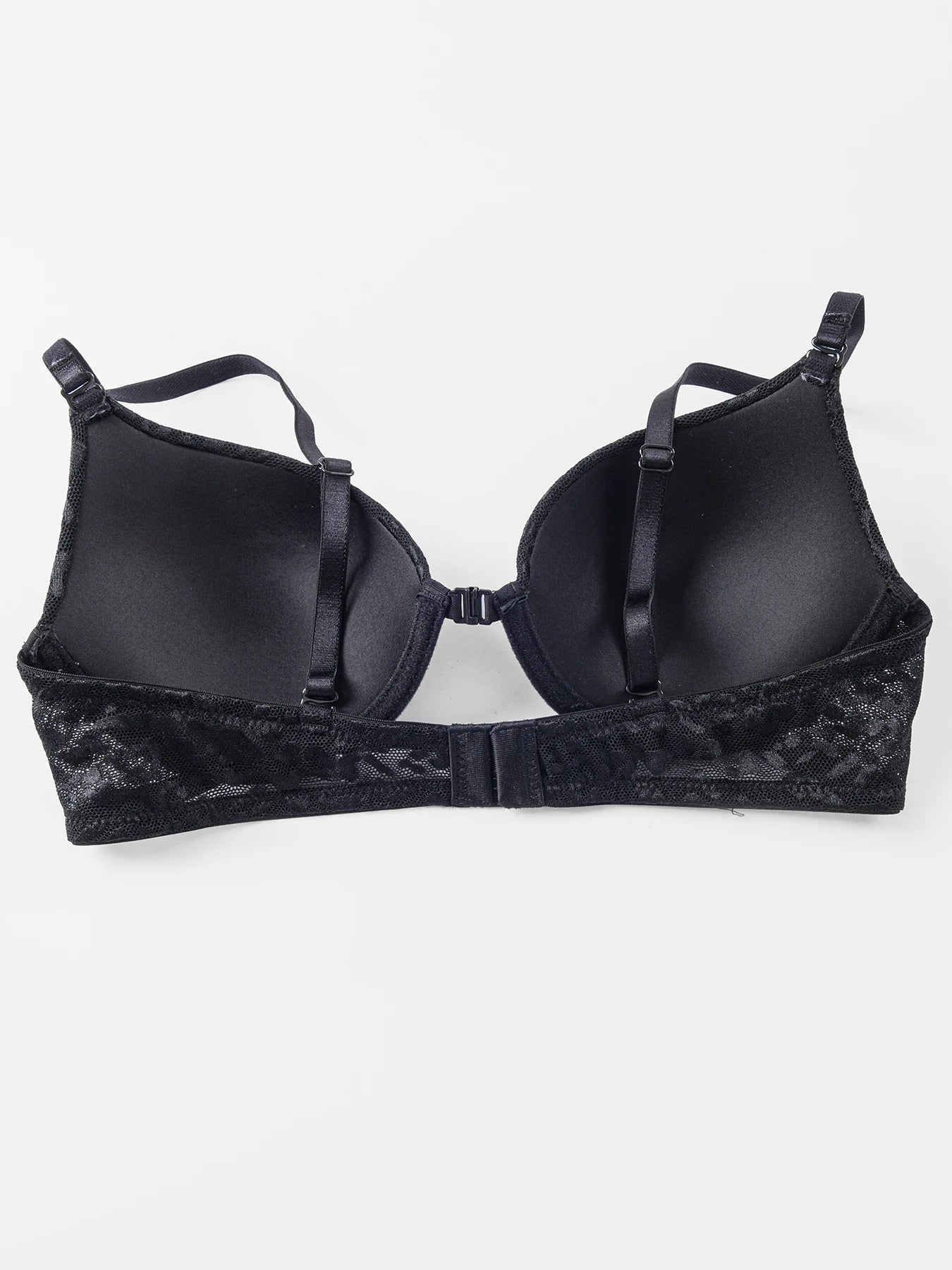 Women's Sexy Front Closure Push Up Bra Seamless Smooth Bra with underwire Makes Chest Look Smaller Lingerie beige