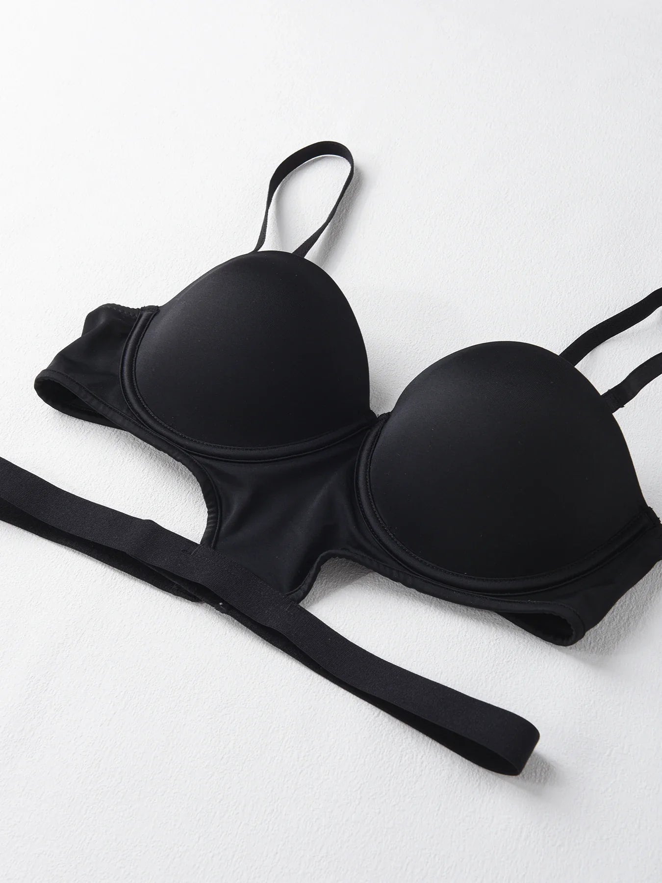 stylish sexy bra T-shirt underton beautiful back half cup smooth and exposed waist slim waist big exposed back push up bra
