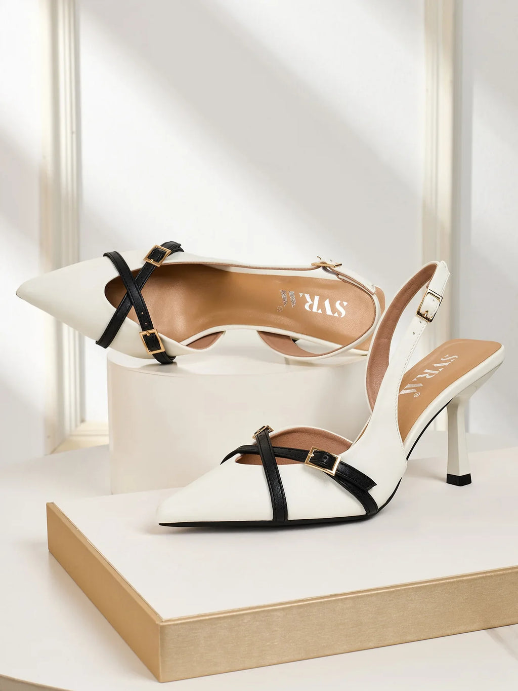 New Solid Color Pointed-toe Buckle-back Empty High-heeled Sandals for Women in Spring/Summer 2026