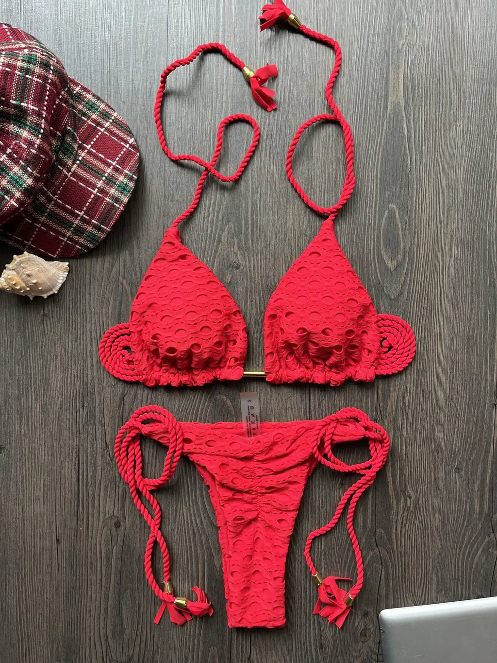 New Red Special Fabric Bikini Set Sexy Women's Hollow Fabric Split Swimsuit Summer Beach Bikini