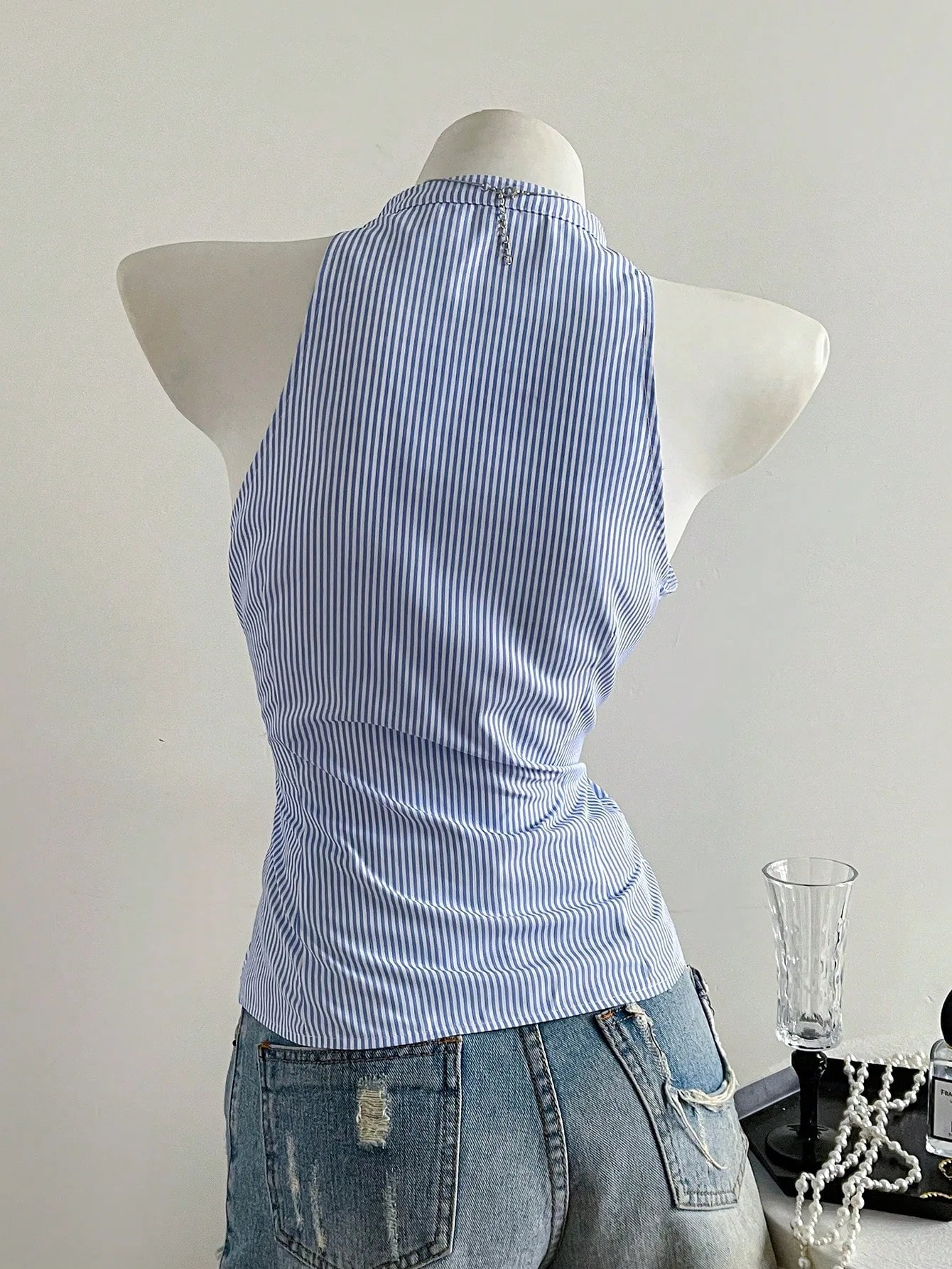 Summer Casual Shirt Women's Blue Striped Halter Top V Neck Button Down Sleeveless Slim Fit Blouse 2026 Y2K Style Streetwear