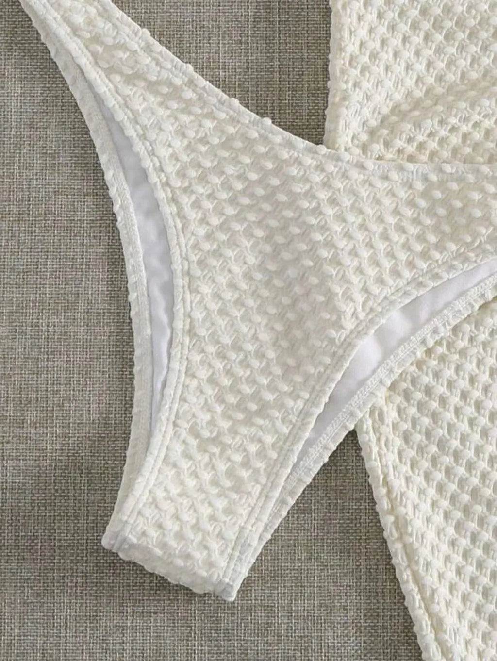 Sexy Halter Women Solid White Bikini Sets Three Pieces With Cover Skirt Swimsuit Swimwear Bathing Suit Beach Outfits Biquini