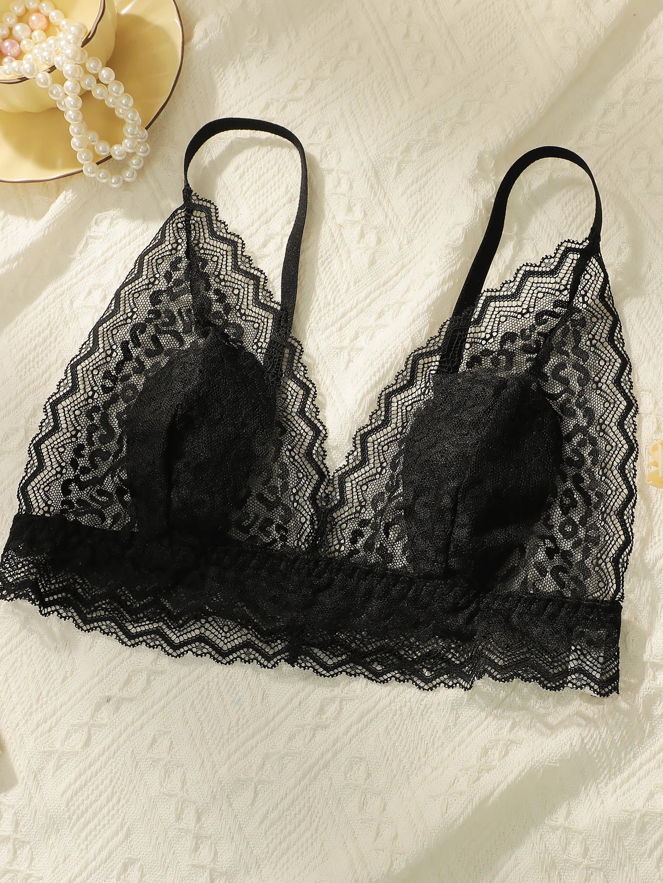 Women's sexy embroidered lace bra, transparent without steel ring gathering push ups fun and comfortable close fitting bra A2375