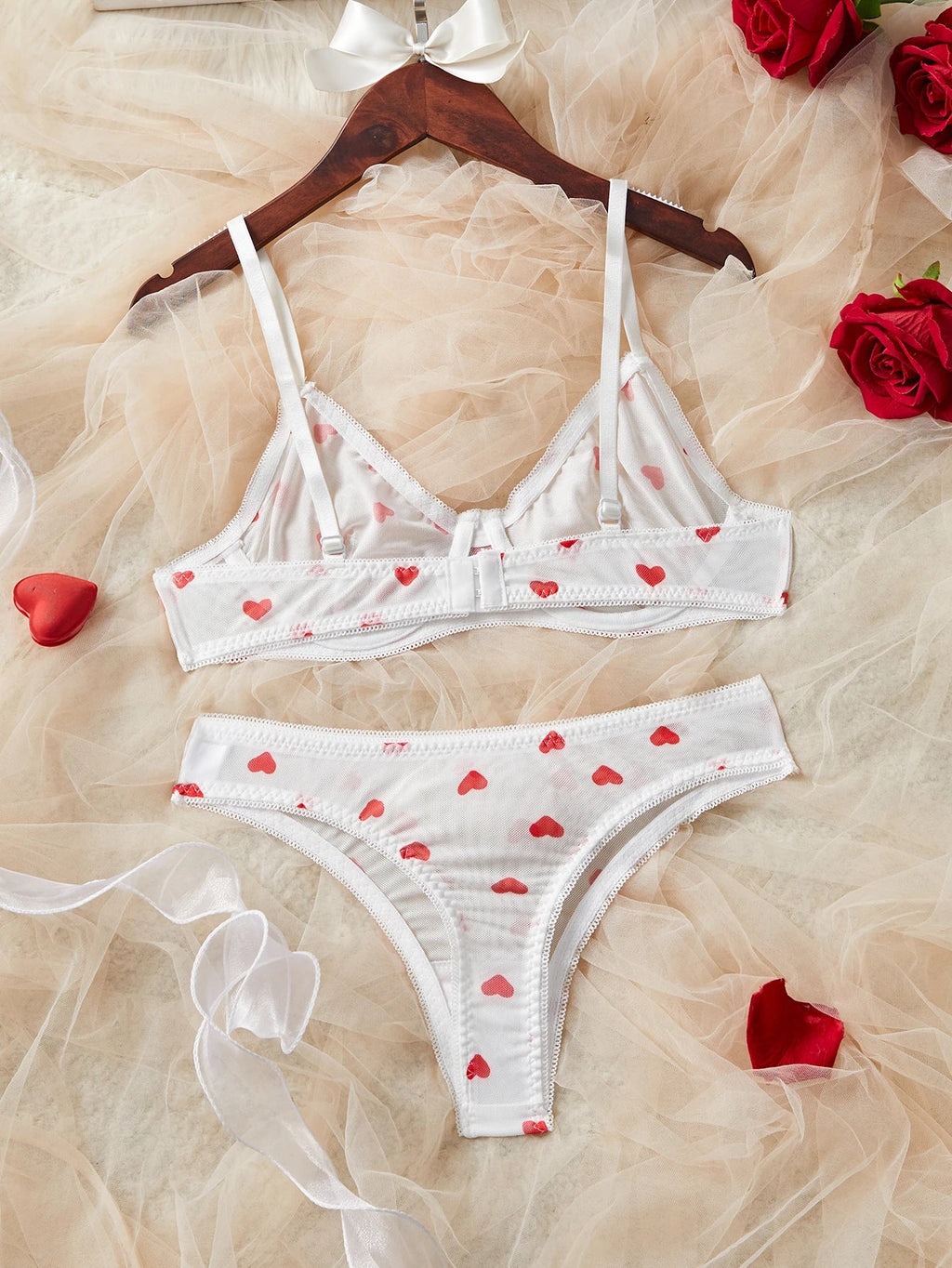 Sexy Alluring Romantic Lace Thin Straps Bra And Briefs Set With Adjustable Back Comfort Underwear For Women Daily Wear