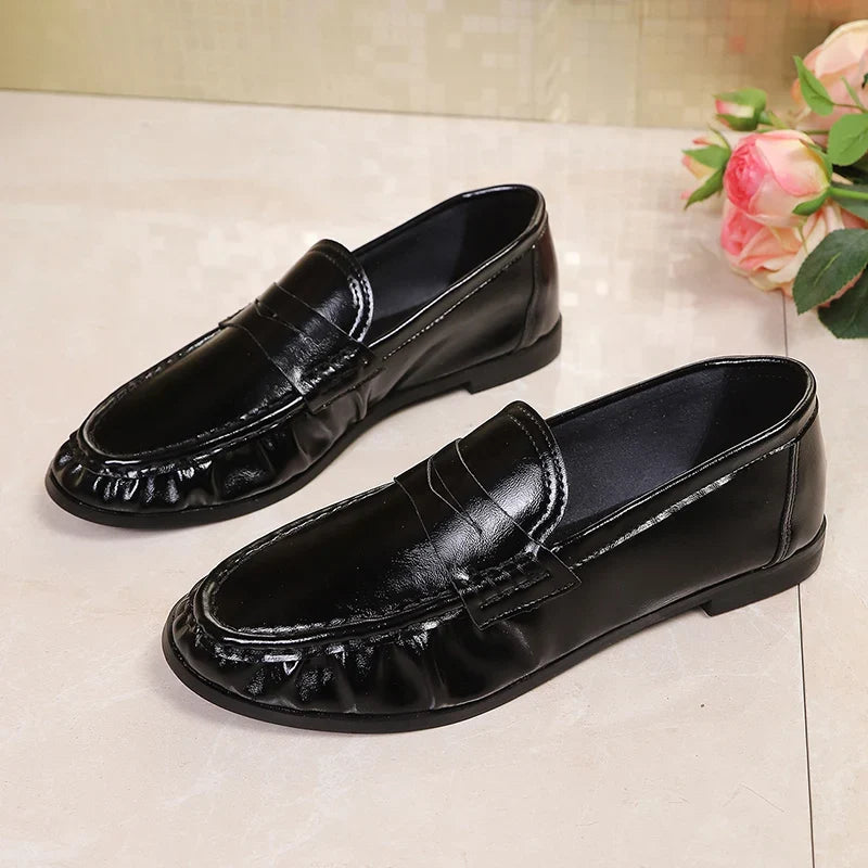 Plus Size 42 Slip On Pu Leather Shoes Women Lightweight Comfortable Office Women' Flats Shallow Mouth Soft Sole Casual Shoes