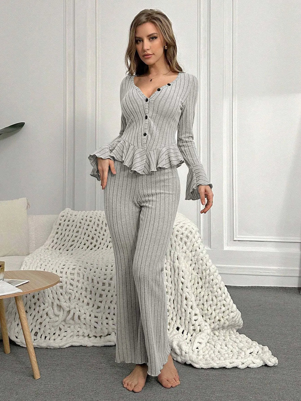 Autumn Winter Two Pieces Pajamas Sets Women Sleepwear Sexy V Neck Long Sleeve Tops and Trousers Set Loungewear Home Clothes