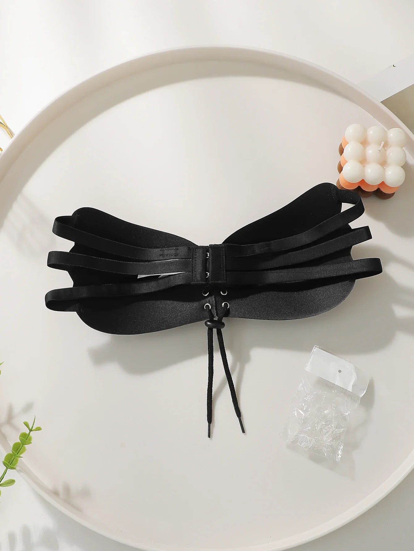 Sexy Front Closure Push Up Bra for Women bra Invisible Seamless Strappy Design black Lingerie Date Night J051