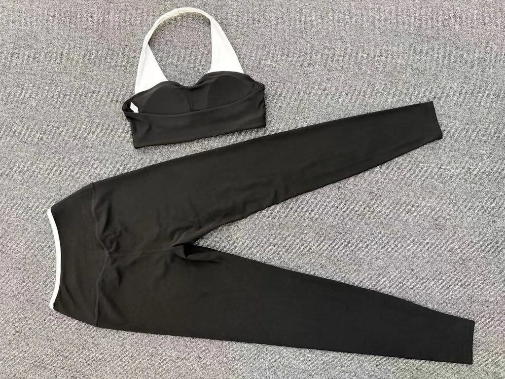 2 Pieces Color-block Yoga Sets Women  Hanging Neck Sports Bra High Waist Pants Built-in Pockets Outdoor Fitness Workout Suit