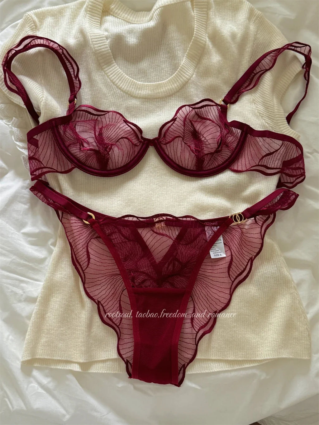 Summer French Flower Embroidery Bralette Beachwear Pure Desire Ultra Thin Light Support Wirefree Romantic Niche Set AU MOYISU