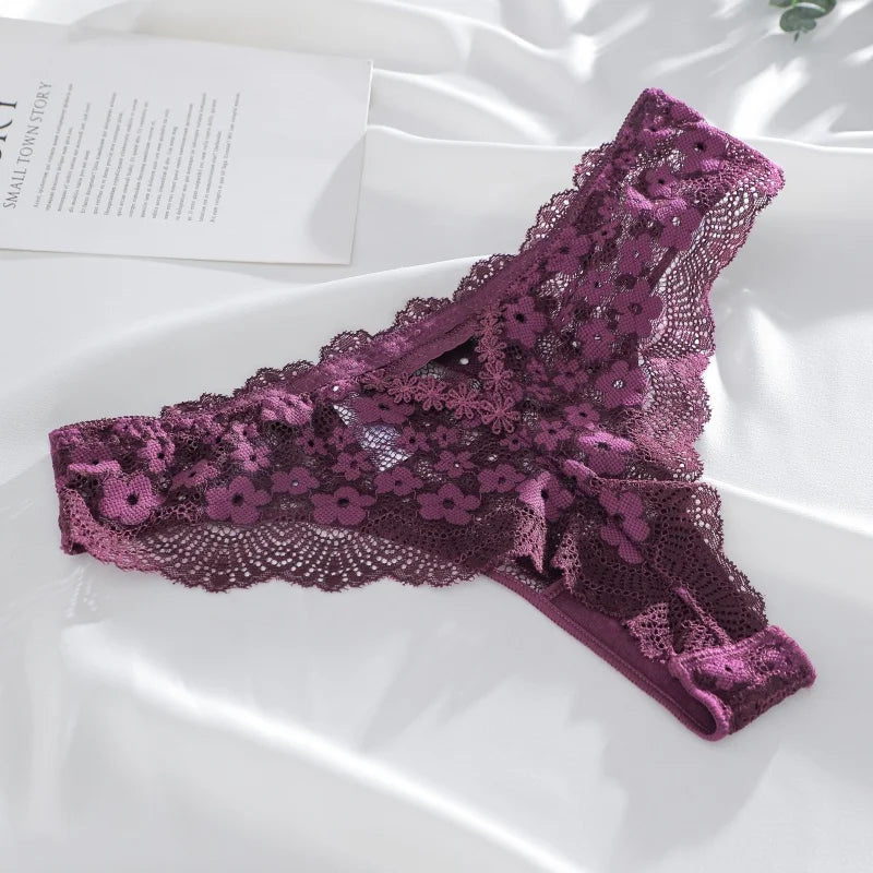 1Pcs Women Cotton Lingerie Sexy Thong Soft Fashion Panties Femme Design Underwear Pantys Underpant Lingerie Lace Intimates S-XL