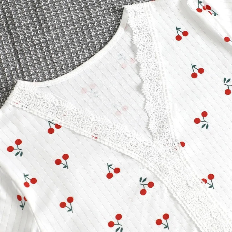 Women's V-Neck Lace Cherry Blossom Pajama Set, Soft Comfortable 2-Piece Loungewear Sleepwear for Spring and Summer