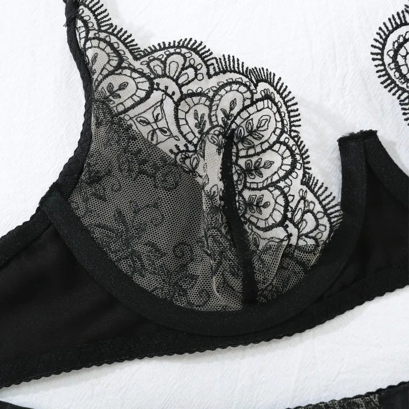 Toucheart 4 Piece Set Sexy Embroidered Lace Erotic Backless Lingerie For Women Mesh Patchwork Lace See-Through Sexy Lingerie Set