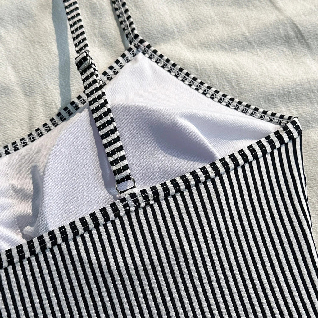 2025 New Split Swimsuit Women's Drawstring Backless Fashion Sexy Stripes Gather Slim and Thin Swimsuit Купальник Женский