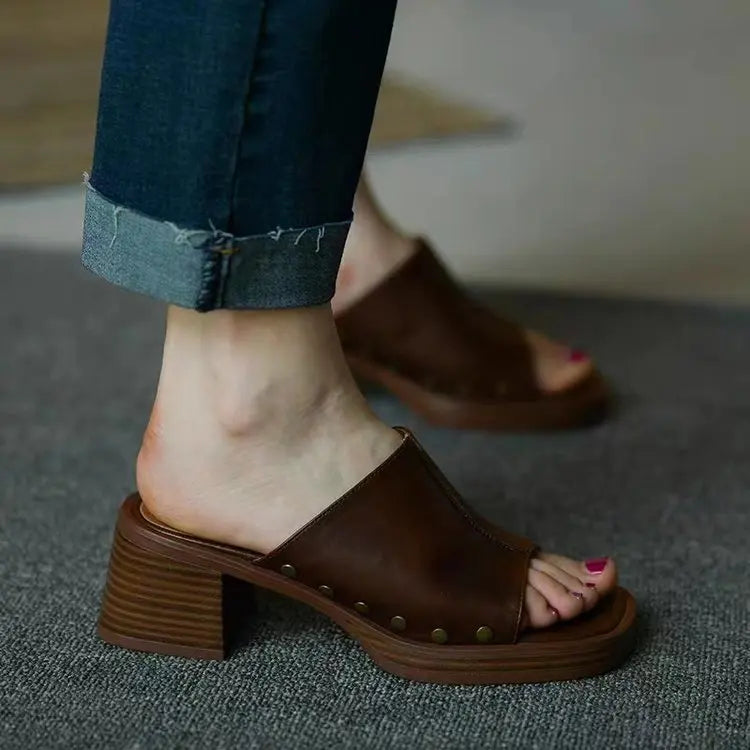 Women Beach Slippers Summer Thick Sole Anti Slip Retro Slippers Women High Heels Comfortable Shoes Zapatillas Mujer