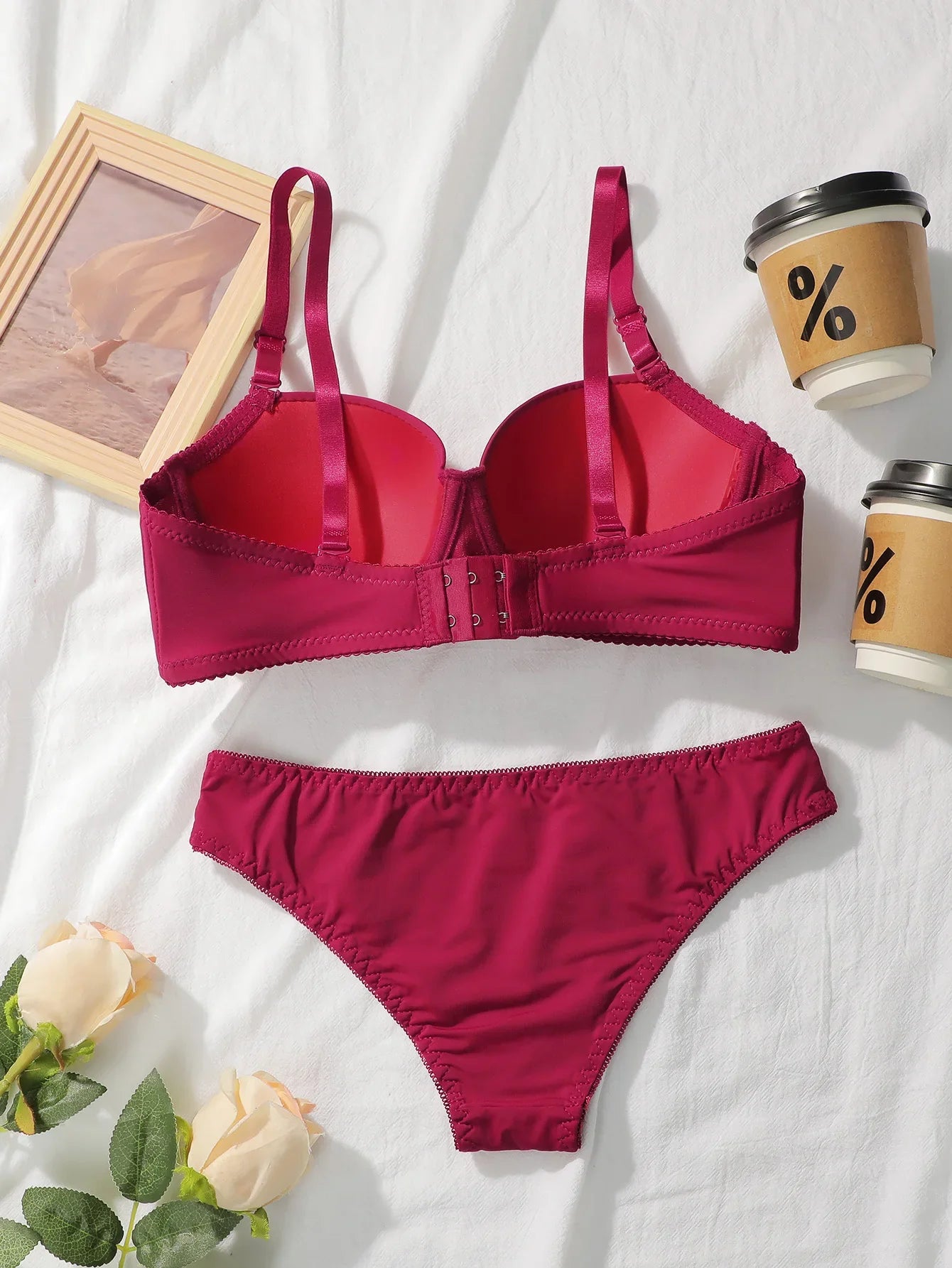 Hot selling solid color 2-piece underwear set multi-color daily four season Bra set comfortable to wear sexy Lingerie 2611