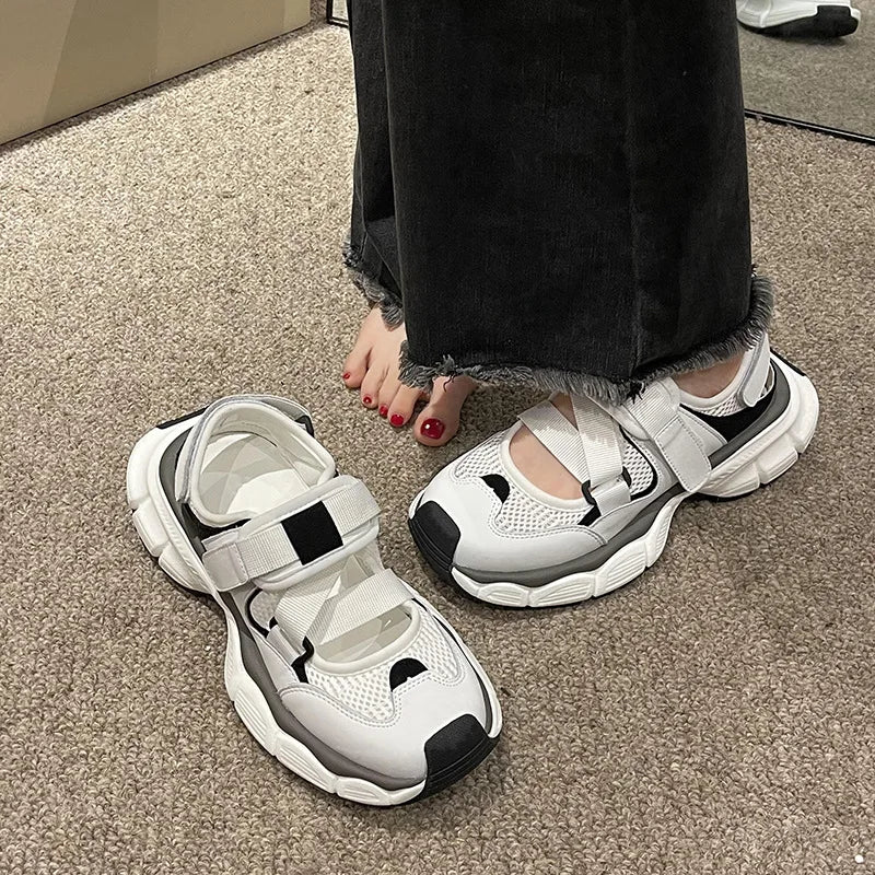 Spring New Round Head Small White Shoes Female Hundred Casual Womens Board Shoes Thick Bottom Women Sneakers