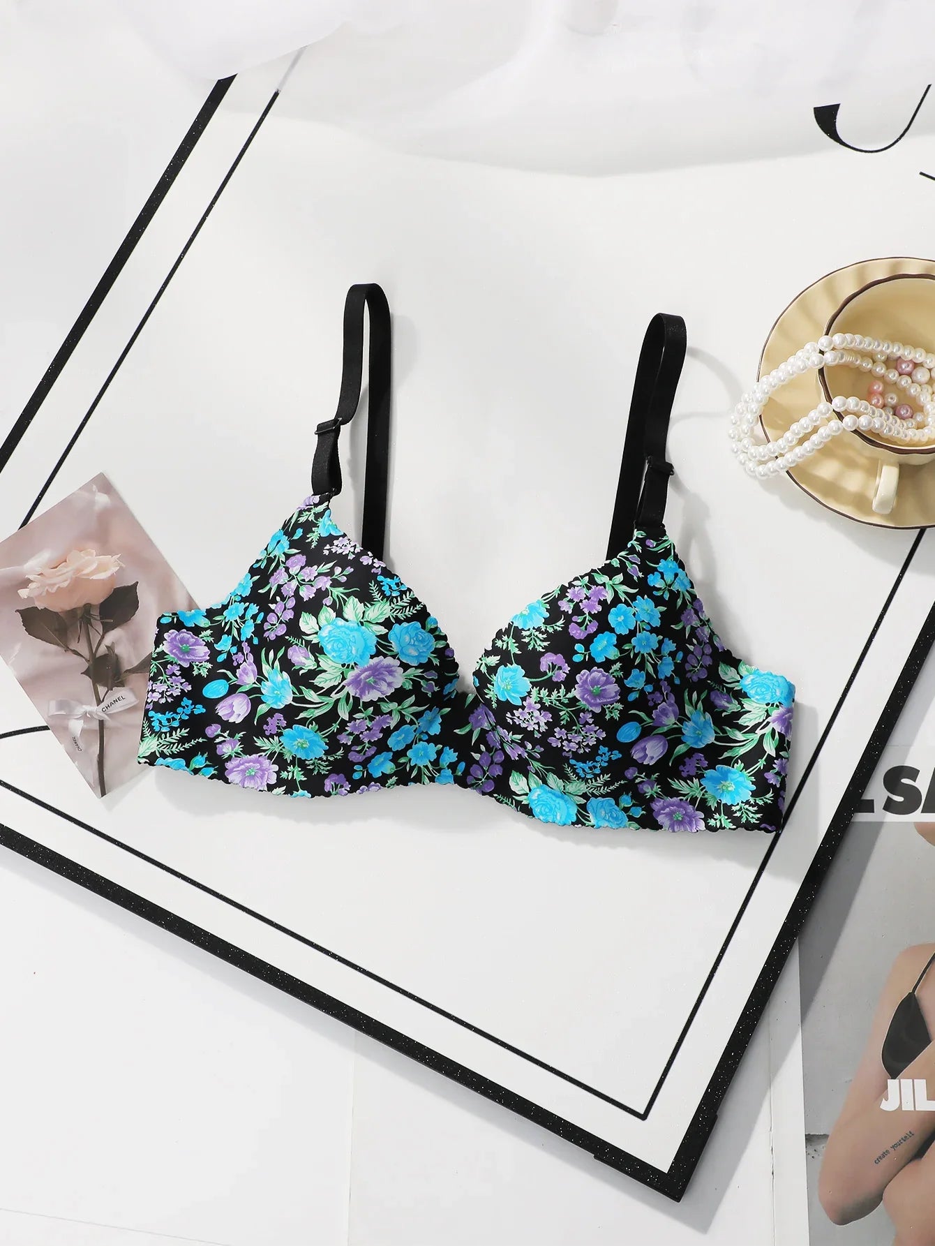 Women's Sexy One-piece Bra With Small Floral Patterns Without Steel Rings Gathered Push Ups Daily Comfortable Underwear A5033