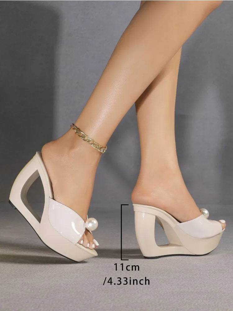 New Summer Fashion Design Peep Toe Beaded Slippers Platform Sandals Women Hollow Heels Female Shoes Zapatos Mujer