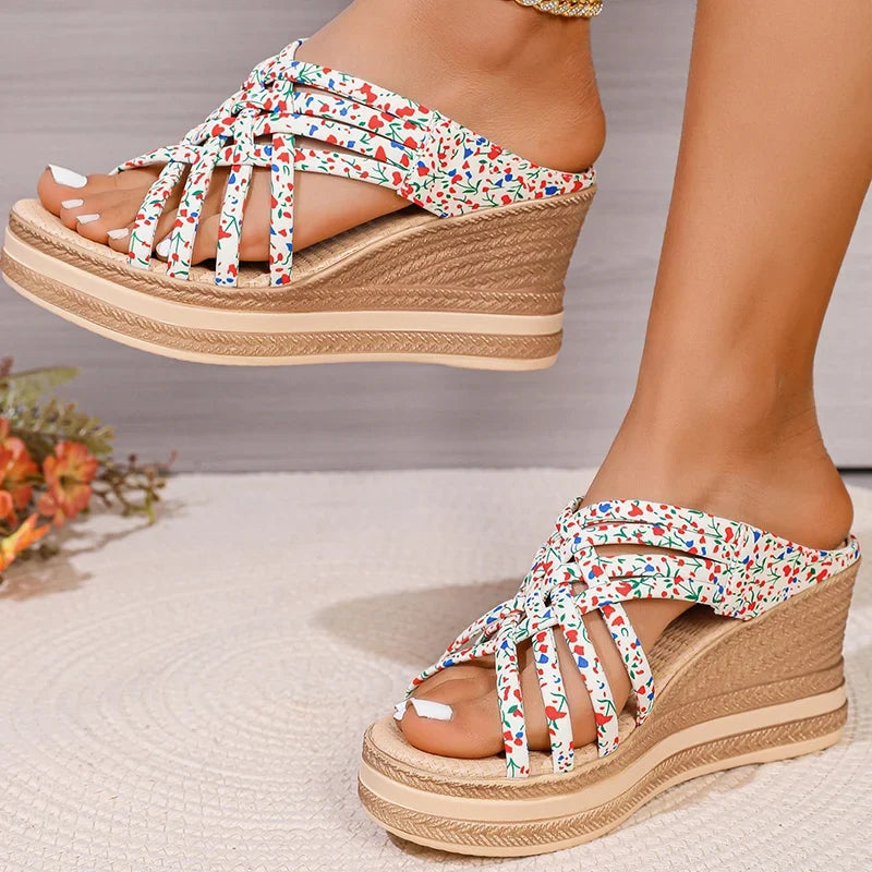 Floral Print Chunky Platform Sandal Women Plus Size Cross Strap Open Toe Sandals Ladies Non Slip Thick Bottom Wedge Sandal Mujer
