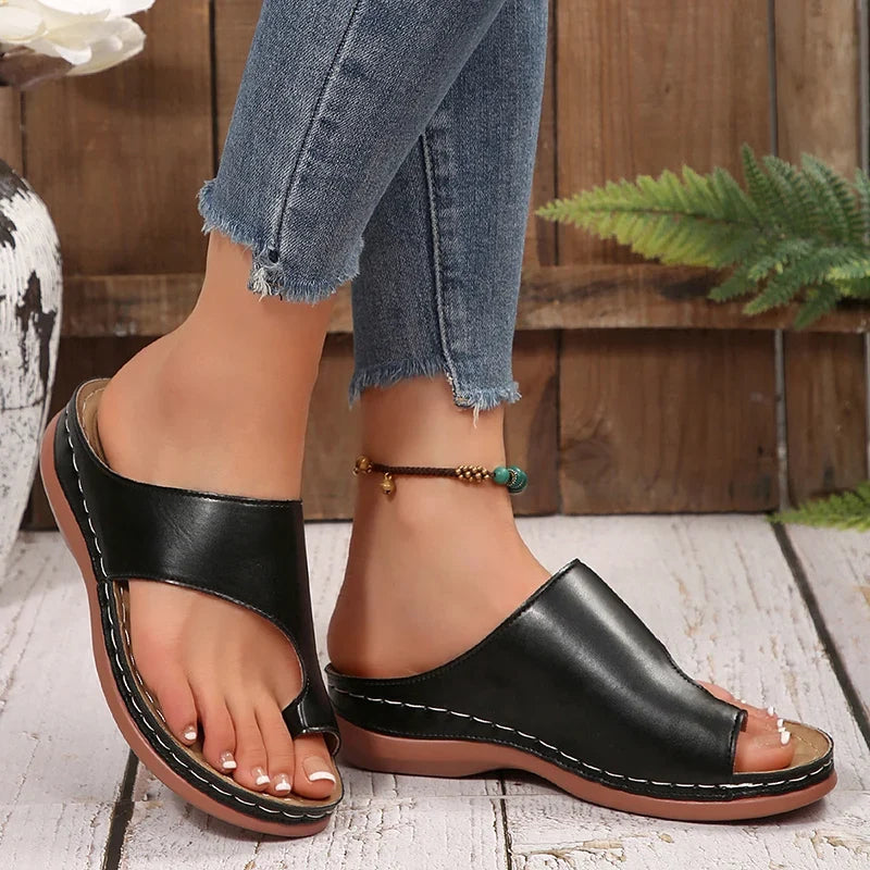 Lightweight Clip Toe Wedge Heel Slippers Women Plus Size 43 Thick Bottom Casual Sandals Woman Outdoor Platform Summer Sandles